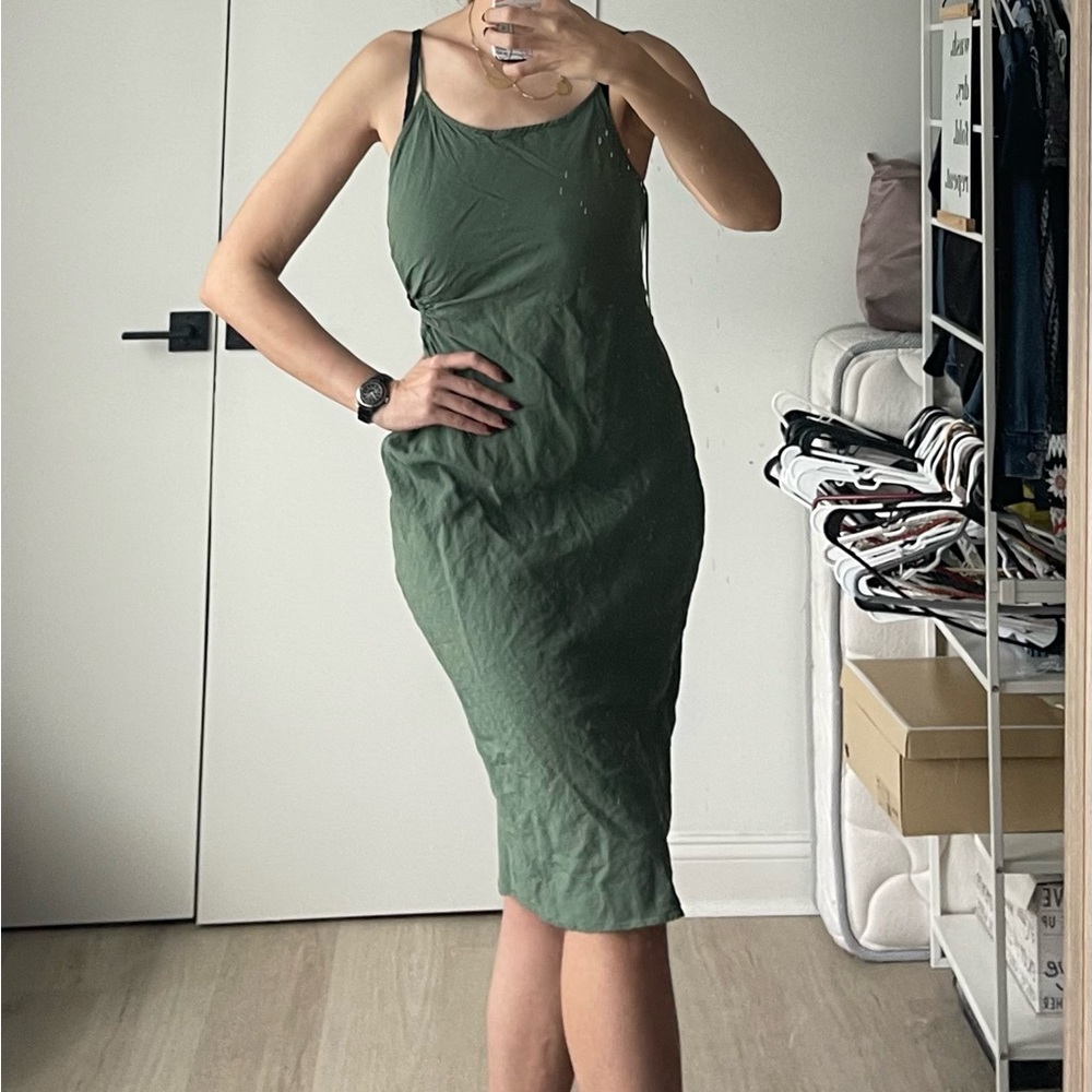 Summer dress with waist cut out. Kakhi color
